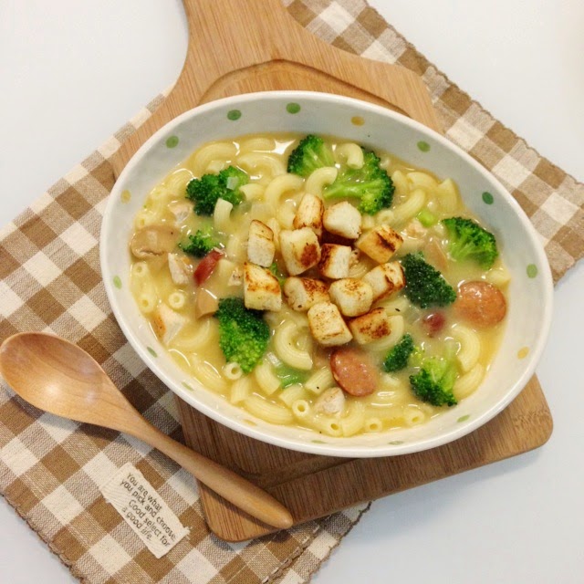 Wen's Delight Cream of Chicken Macaroni Soup